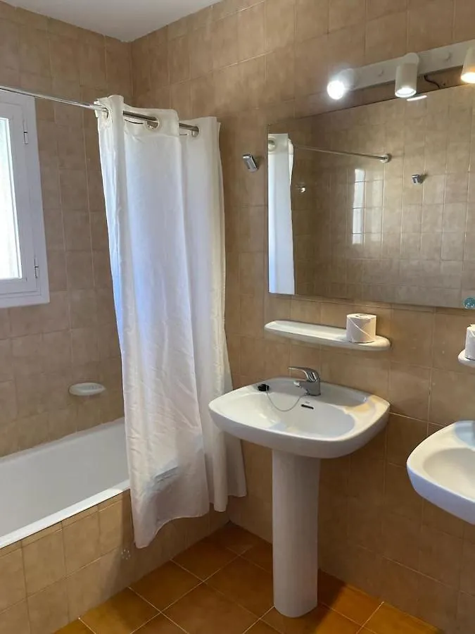 Apartamentos Cristina Cala Millor  Spain